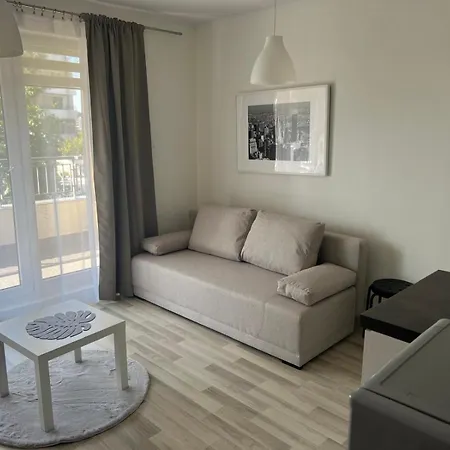 Studio Bb Rezydencja * 尤斯托尼莫斯基